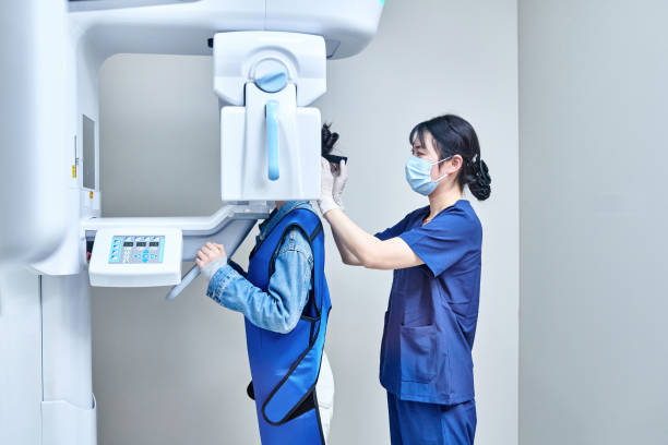 Best Emergency Tooth Extraction in Manor, TX